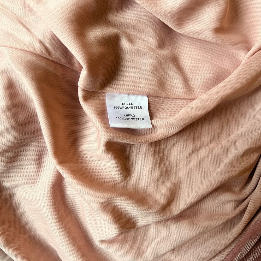 Elegant Pink Velvet Evening Gown - Picture 8 of 8